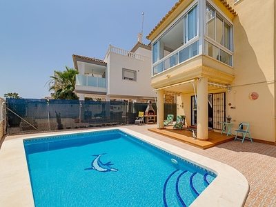 Chalet en venta en Lomas de Cabo Roig - Los Dolses, Orihuela, Alicante