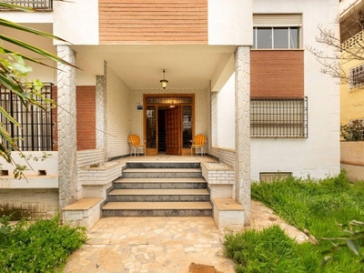 Venta Casa unifamiliar en de Santiago Granada. 420 m²