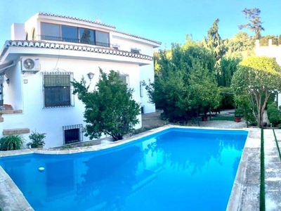 Venta Casa unifamiliar en molinos Granada. Con terraza 461 m²