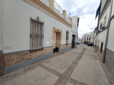 Venta Casa unifamiliar Montilla. Plaza de aparcamiento 140 m²