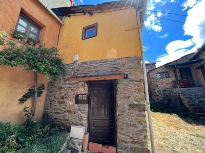 Venta Casa unifamiliar Ponferrada. 58 m²