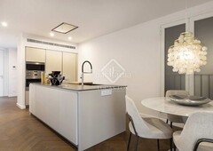 Apartamento magnífico piso renovado de 3 dormitorios con 8m² terraza en venta en eixample derecho en Barcelona