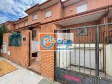 Casa adosada en venta en Calle de la Encomienda