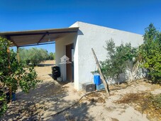 Casa para comprar en Hondón de las Nieves, España