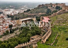 Piso con 3 habitaciones con aire acondicionado en Sagunt