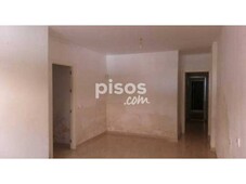 Piso en venta en Calle Rosalia