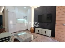 Piso en venta en Calle Virgen de la Cinta, 29 en Los Remedios por 340.000 €