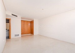 Piso inmejorable vivienda en residencial en campanar en Valencia