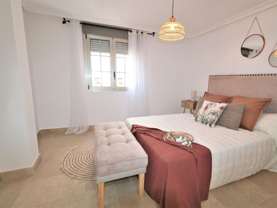 Apartamento en venta en Los Balcones, Alicante