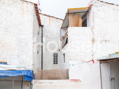 Сasa con terreno en venta en la Calle del Muro' Arándiga