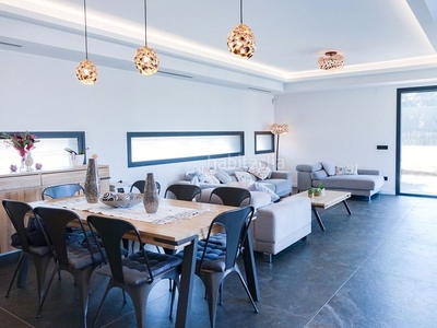 Casa exclusiva, fornells de la selva. 5 hb, 5b 408m² piscina en Girona