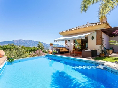 Chalet en venta en La Cala Golf, Mijas, Málaga