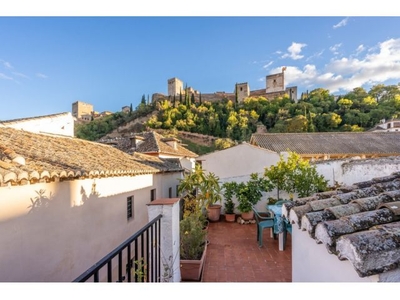 VENTA CASA CON VISTAS A LA ALHAMBRA--GRANADA