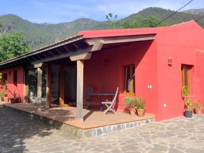 Venta de casa con terraza en La Orotava, Aguamansa