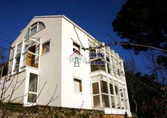 Venta Casa unifamiliar Ferrol. Con balcón 150 m²
