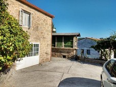 Venta Casa unifamiliar en Rua Virxe do Rial Santiago de Compostela. 423 m²