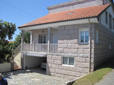 Venta Casa unifamiliar en Ribas Teo. Con terraza 300 m²