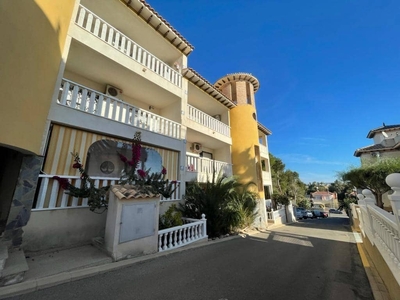 Ático en venta en Villamartin, Orihuela, Alicante