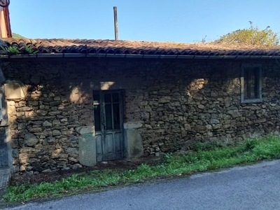 Casa en Belmonte de Miranda