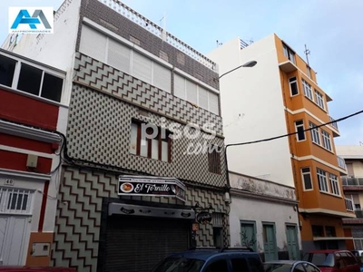 Casa en venta en Calle Gordillo, cerca de Calle Fontanales