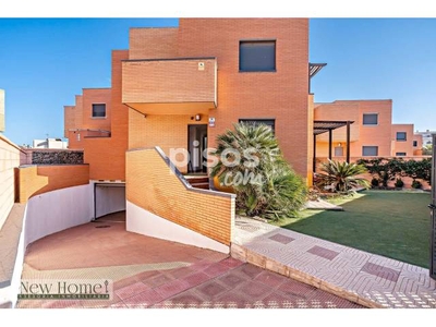 Chalet en venta en Calle Dinamarca