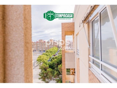 Piso en venta en Calle del Río Pisuerga, 10