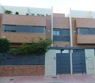 Venta Casa adosada Castellón de la Plana - Castelló de la Plana. Con terraza 301 m²