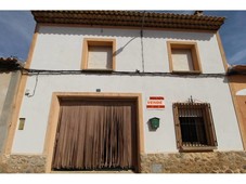 Venta Casa unifamiliar en Calle Fray Luis de Leon La Alberca de Záncara. Buen estado con terraza 239 m²