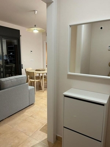 Alquiler de piso en Remolins - St Jaume de 2 habitaciones con muebles y balcón