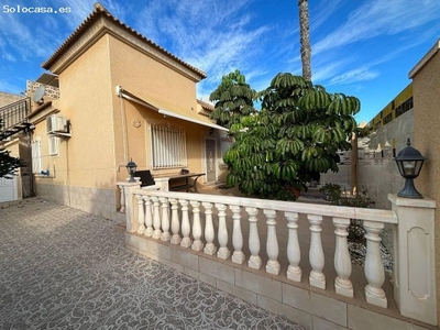 CASA ADOSADA, EN LOS FRUTALES, TORREVIEJA