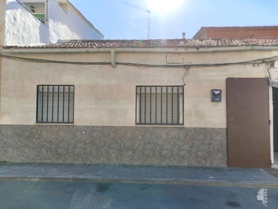 Chalet adosado en venta en Calle Alfonso Bravo, Planta Baj, 13002, Ciudad Real (Ciudad Real)