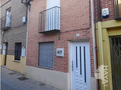 Chalet adosado en venta en Calle San Vivente, 47100, Tordesillas (Valladolid)