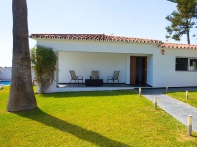 Chalet en venta en San Pedro de Alcantara, Marbella, Málaga