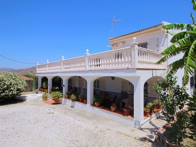 Chalet en venta en Villafranca del Guadalhorce, Alhaurín el Grande, Málaga