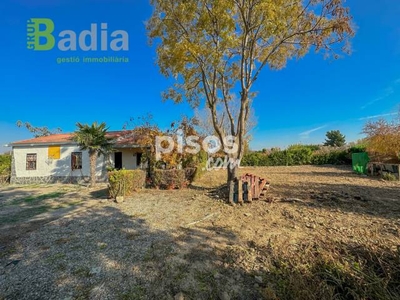 Chalet rústico en venta en Alcarràs