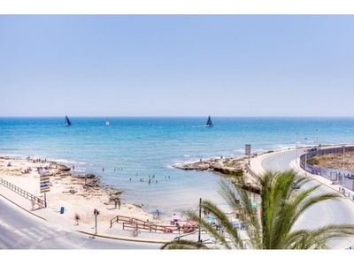 FANTASTICO APARTAMENTO FRENTE AL MAR, UN SUEÑO A SU ALCANCE