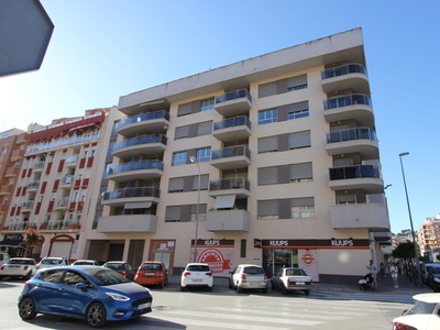 OPORTUNIDAD DE INVERSION: Apartamento a la venta de 2 Dormitorios en Denia Venta Denia