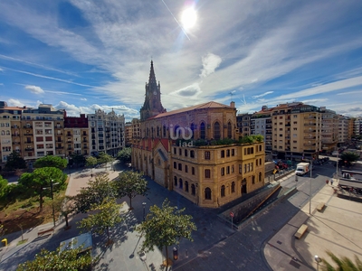 Venta de piso en Ategorrieta-Ulia (Donostia-San Sebastián)