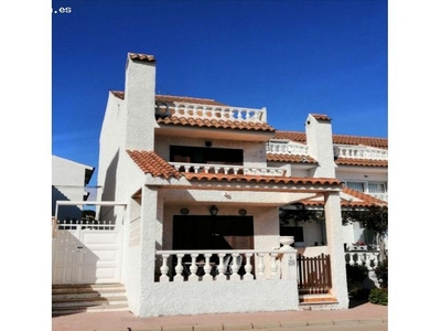 Villa en Venta en Torrevieja, Alicante