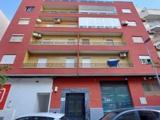 Venta Piso Almería. Piso de tres habitaciones Segunda planta con terraza