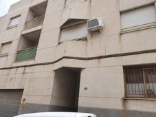 Venta Piso Aspe. Piso de tres habitaciones Segunda planta con balcón