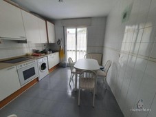 Venta Piso Parres. Piso de cuatro habitaciones Buen estado segunda planta