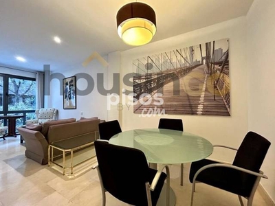 Apartamento en alquiler en Distrito Salamanca en Recoletos por 1.450 €/mes