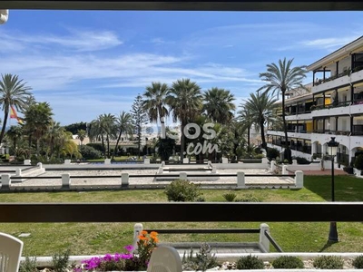 Apartamento en alquiler en Lomas de Marbella Club-Puente Romano