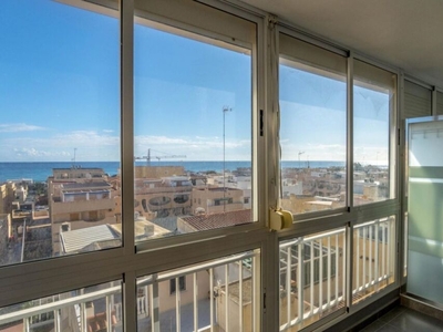 Apartamento en Venta en Torrevieja Alicante