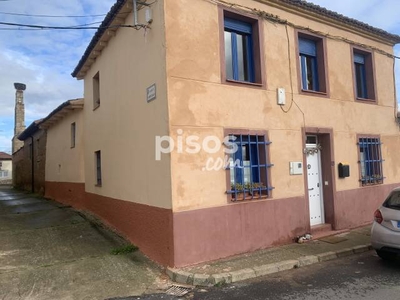 Casa en venta en Calle San Martino en Valdefresno por 225.000 €