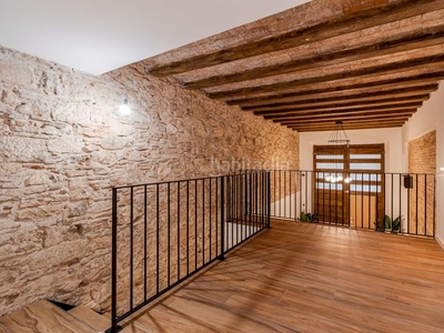 Dúplex en carrer de sant pere mitjà 65 duplex en el corazón en Barcelona