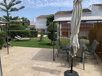 Pareado en venta en Marbella, Málaga