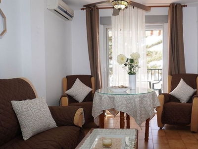 Piso en alquiler en Playa de Granada de 3 habitaciones con terraza y muebles