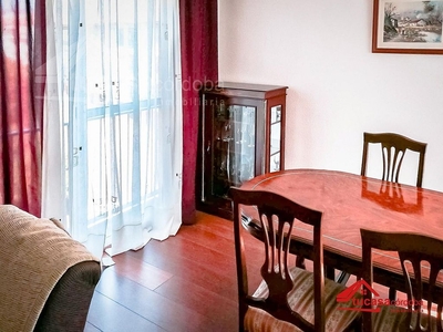 Piso en venta en Ollerías - San Cayetano de 3 habitaciones con terraza y aire acondicionado